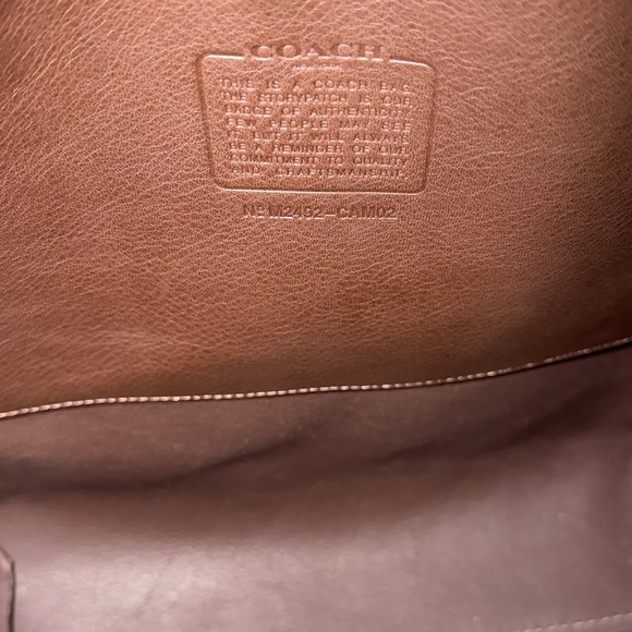 Maple COACH Manhattan Leather Tote Bag - Picture 4 of 6